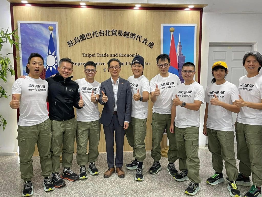 挑戰極地,超越極限!耕跑團響應世界四大極地馬拉松 1 448970861 18035228845982376 1355951458758606645 n